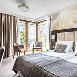 Różany Gaj - Destigo Hotel