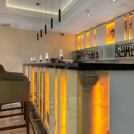 Hotel Różany Gaj 4*