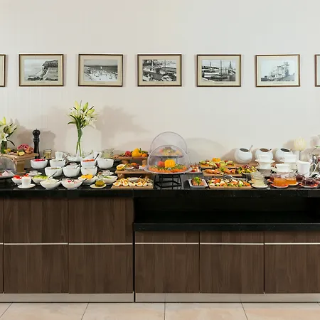 Rozany Gaj - Destigo 4*