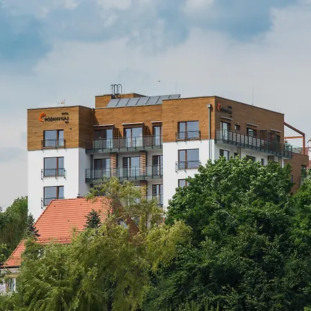 Rozany Gaj - Destigo Hotel