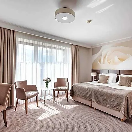 Rozany Gaj - Destigo Hotel