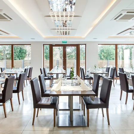 Rozany Gaj - Destigo Otel Gdynia