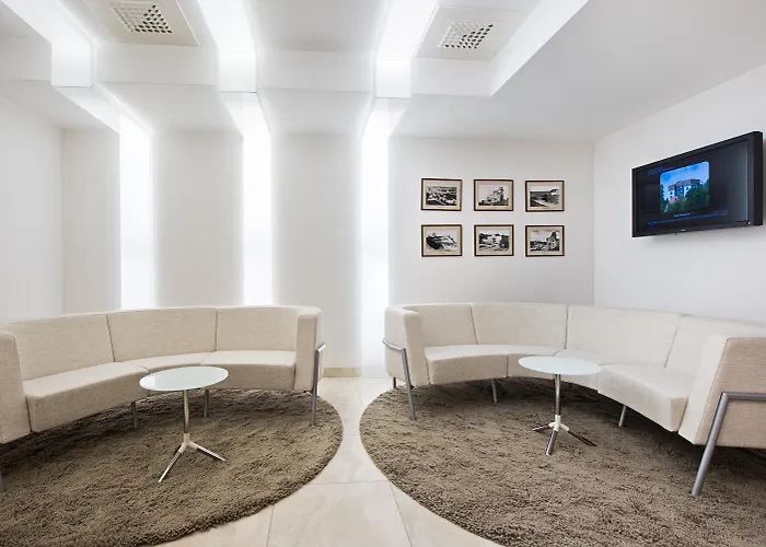 Rozany Gaj - Destigo Hotell Gdynia