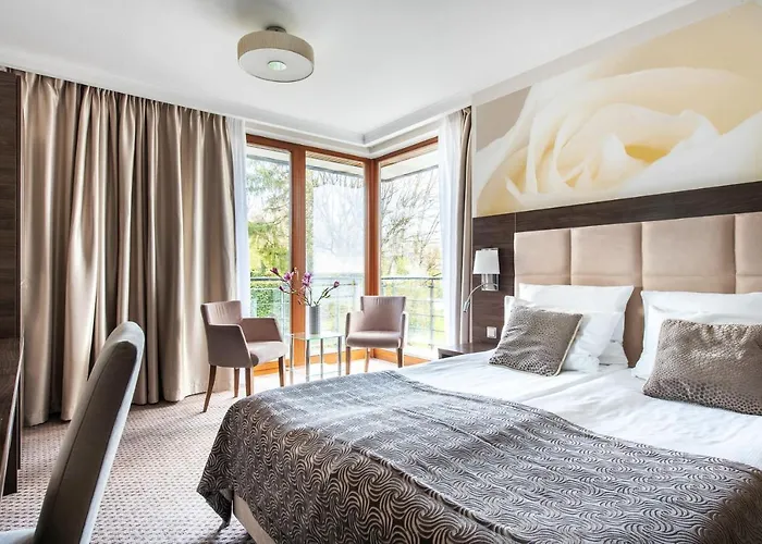 Rozany Gaj - Destigo Hotell