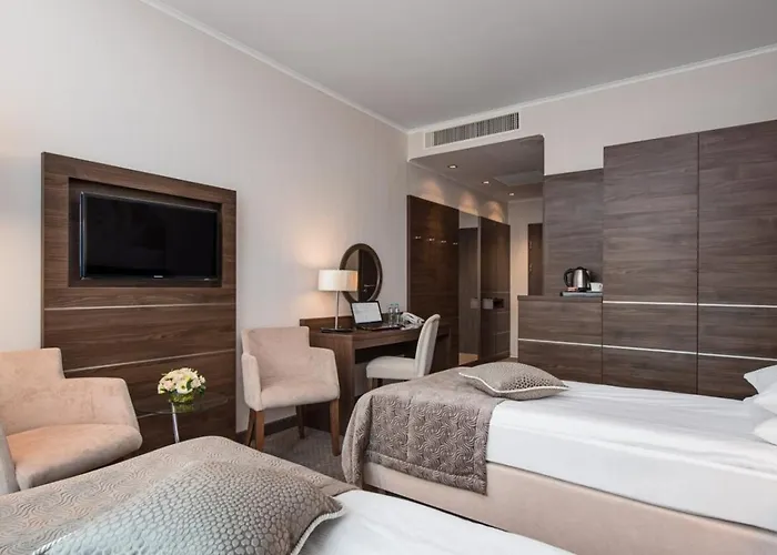 Hotell Rozany Gaj - Destigo